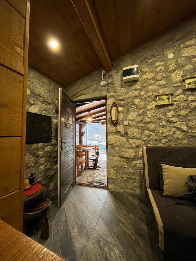 Apartman Sofranac Rijeka Crnojevića エクステリア 写真